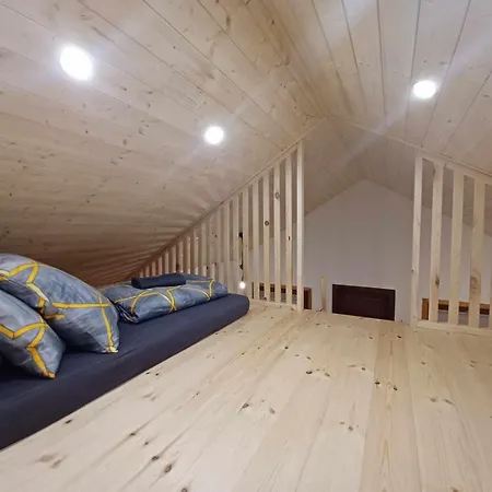 U Sasiada بيت للعطل *